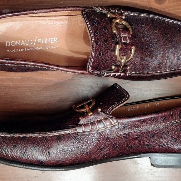 Donald J. Pliner Dacio-68 Brown Ostrich Embossed Loafers, Size 13 - Picture 6 of 10